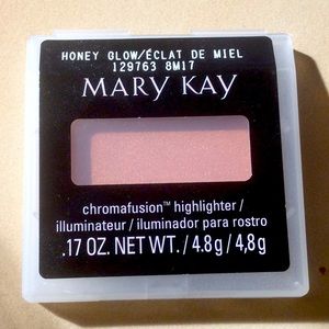 Mary Kay highlighter
